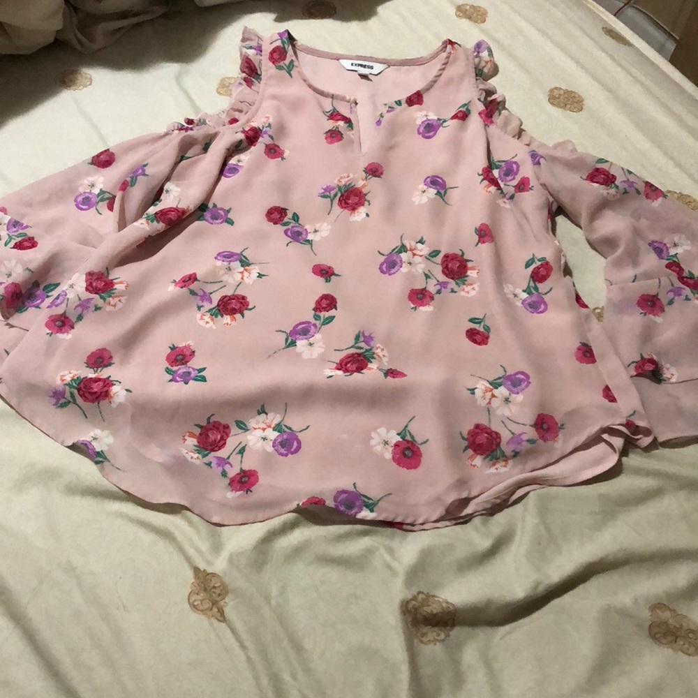 Express Blouse